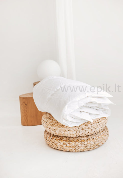 Lengva žąsų pūkų (90%) ir plunksnų (10%) užpildo antklodė | plona | visiems metų laikams